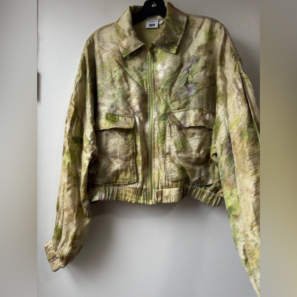 Desigual Abstract Floral Bomber Olive Green Tie-Dye Bomber Jacket - Picture 5 of 16